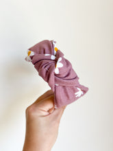 Load image into Gallery viewer, Dusty Pink Daisy  | Top Knot Headband
