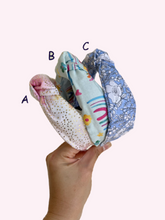 Load image into Gallery viewer, Mini Knot | Girls Headband
